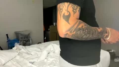 miamiclos1 online show from 01.12.25