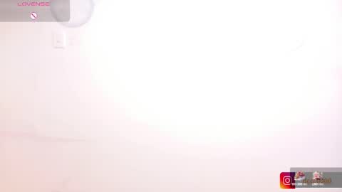 Mia  online show from 01.07.25