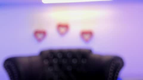 Mia   -5 7001400 Follow  online show from 02.22.25