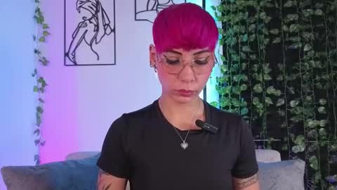 Mia Morgann online show from 02.13.26