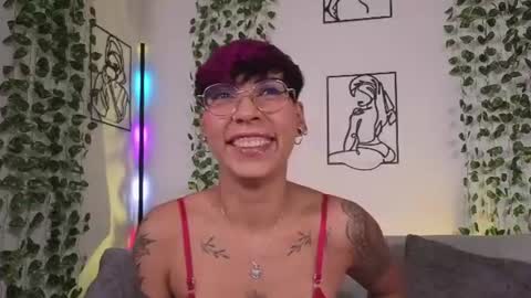 Mia Morgann online show from 07.08.26
