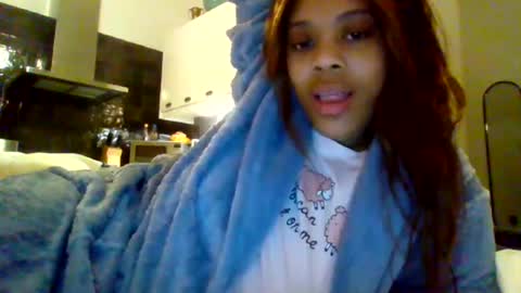 Snapshot of miamuffin8 chatting on 02.02.25 MiaMuffn online show from 02.02.25