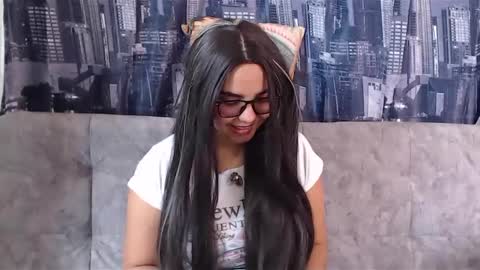 Mia Peyton   online show from 02.03.25