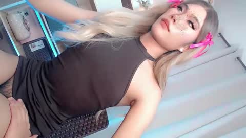 Snapshot of miasex980271 chatting on 05.28.26 miasex980271 online show from 05.28.26