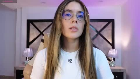 Snapshot of miasilverr chatting on 03.13.26 Mia online show from 03.13.26