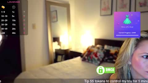 miasiren online show from 12.21.25