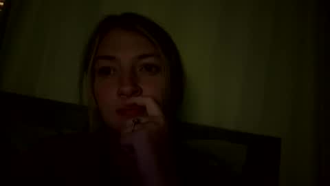 Snapshot of miasmith_001 chatting on 05.18.26 miasmith_001 online show from 05.18.26