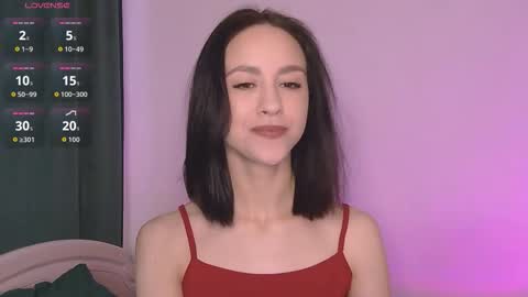 Mia online show from 10.15.25