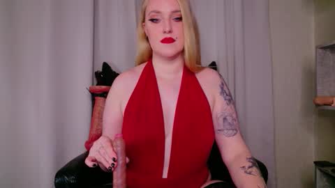 Lana online show from 02.23.26