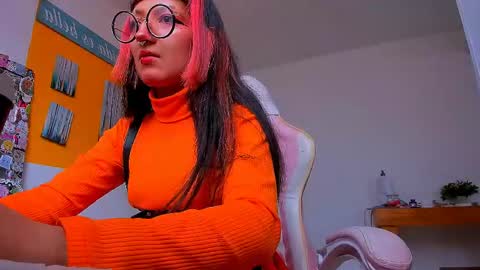 Snapshot of miauwunita chatting on 05.13.26 miauwunita online show from 05.13.26