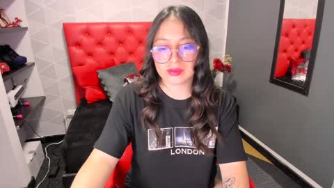 M I A W I L S online show from 01.20.25