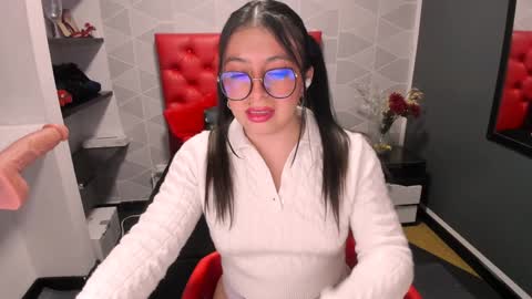 M I A W I L S online show from 01.24.25