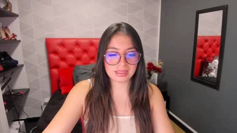 M I A W I L S online show from 01.25.25