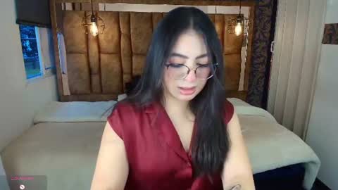 Snapshot of miawils_ chatting on 06.20.26 M I A W I L S online show from 06.20.26