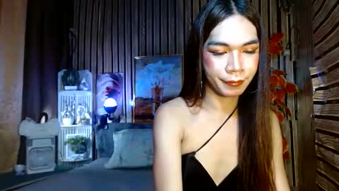 Snapshot of micalopez102702 chatting on 02.17.26 micalopez102702 online show from 02.17.26