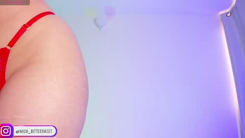         online show from 02.02.25