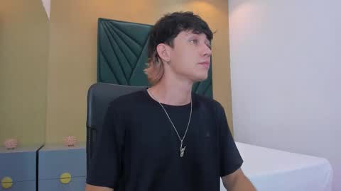 Michael online show from 12.17.25