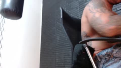 Michael Daviss online show from 01.23.25