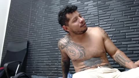 Michael Daviss online show from 02.05.25