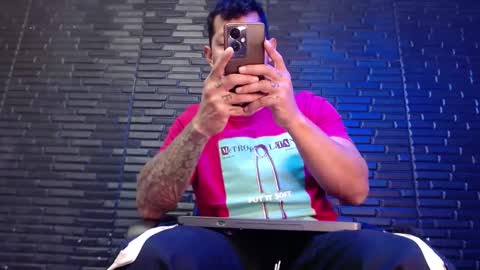 Michael Daviss online show from 03.05.25