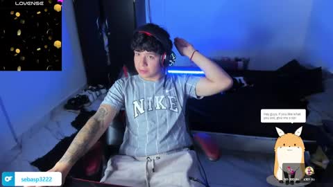 Snapshot of michael_kendall0 chatting on 01.14.25 michael independent model online show from 01.14.25