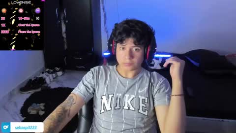 Snapshot of michael_kendall0 chatting on 01.16.25 michael independent model online show from 01.16.25