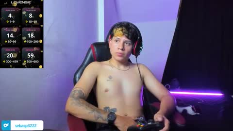 Snapshot of michael_kendall0 chatting on 10.01.25 michael independent model online show from 10.01.25