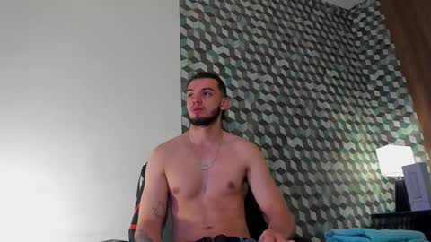 Snapshot of michael_magno chatting on 01.25.25 Michael Stevens online show from 01.25.25