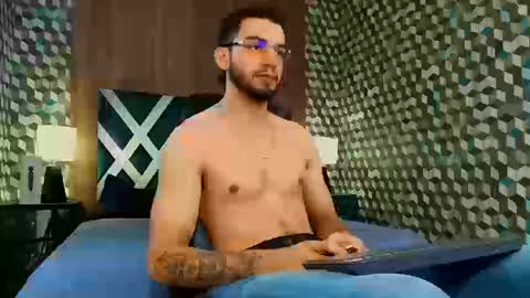 Snapshot of michael_magno chatting on 09.19.25 Michael Stevens online show from 09.19.25