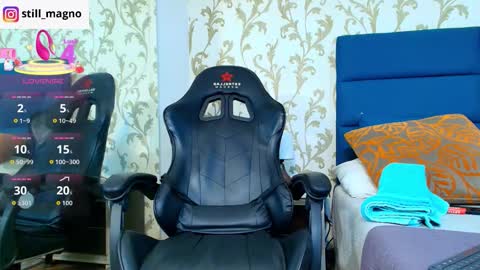 Snapshot of michael_magno chatting on 02.08.26 Michael Stevens online show from 02.08.26