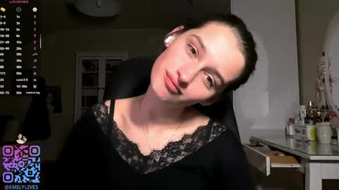 Snapshot of michael_pors chatting on 04.19.26 Emily online show from 04.19.26