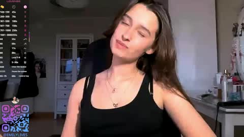 Snapshot of michael_pors chatting on 04.23.26 Emily online show from 04.23.26