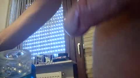 michaelbaden online show from 04.08.26