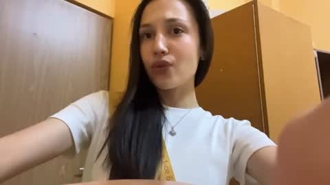 Snapshot of michaeleanidi chatting on 06.12.26 Milana online show from 06.12.26