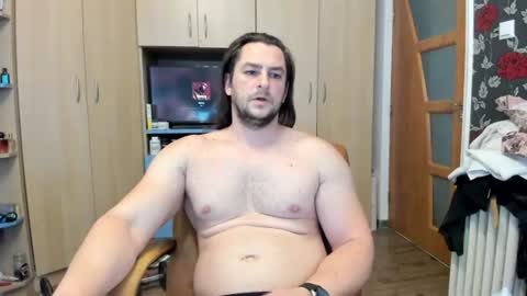 Snapshot of michaelragnar90 chatting on 06.13.26 michaelragnar90 online show from 06.13.26
