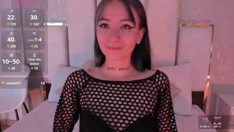 Snapshot of michaelwalkerr chatting on 01.08.25 Michael Walkerr online show from 01.08.25