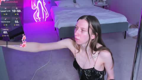 Snapshot of michele_mack chatting on 02.24.25 michele_mack online show from 02.24.25