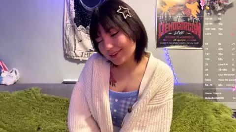 Suki online show from 12.21.25