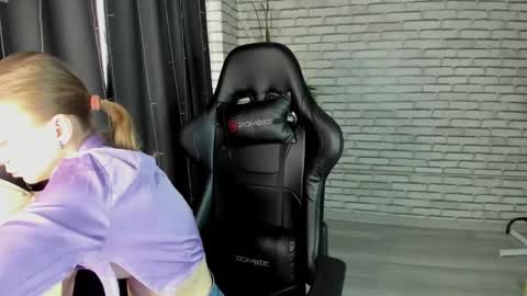 michelle_blond online show from 03.09.25