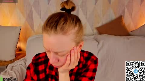 michelle_blond online show from 05.18.26