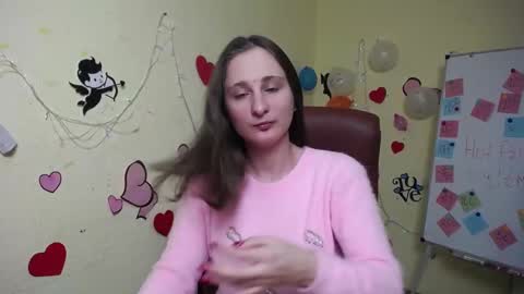 Snapshot of michellee11 chatting on 02.10.25 Michel online show from 02.10.25