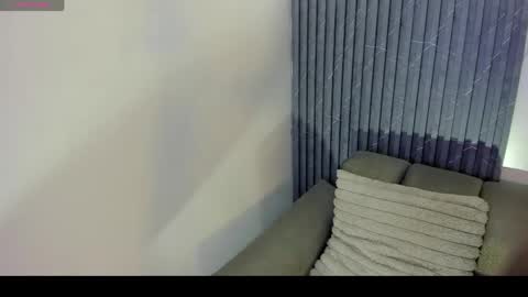 Michelle Foxx online show from 05.01.26
