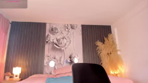 michellepreston_ online show from 04.19.26