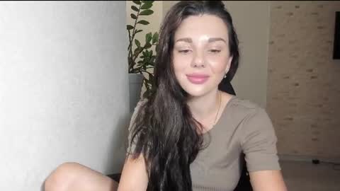 Snapshot of michelliibeautiful chatting on 06.16.26 Michellee online show from 06.16.26