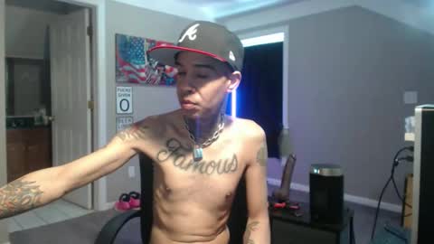 Snapshot of michigan9000 chatting on 02.15.26 michigan9000 online show from 02.15.26