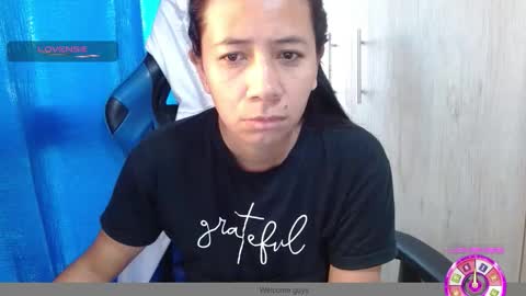 Snapshot of miculohot chatting on 03.16.26 vanesa sexy online show from 03.16.26