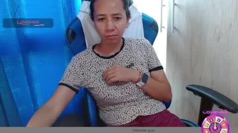 Snapshot of miculohot chatting on 04.04.26 vanesa sexy online show from 04.04.26