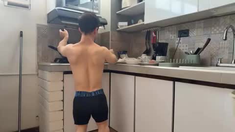 Snapshot of midgettripod1 chatting on 03.15.26 Aaron online show from 03.15.26