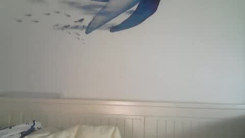 Snapshot of midhir chatting on 02.25.26 kike online show from 02.25.26