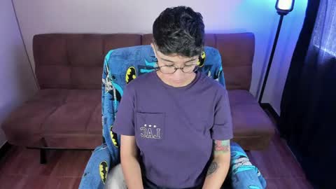 Blue online show from 05.21.26